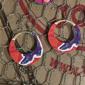 Trader Joe’s earrings circle purple boots hoops recycled gift card